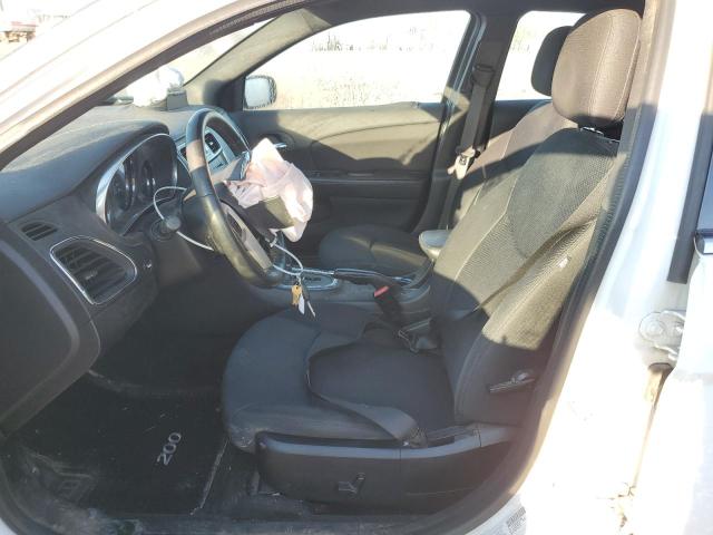 Photo 7 from auction – 2014 CHRYSLER 200 TOURIN with VIN 1C3CCBBG3EN153559