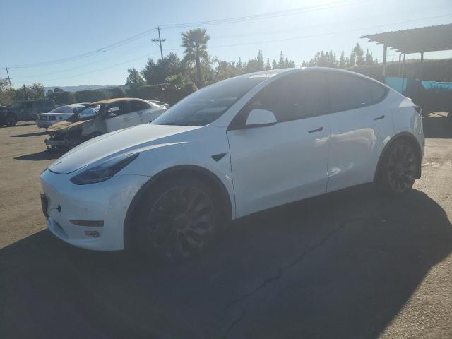 TESLA MODEL Y 2022 with VIN 7SAYGDEF6NF338887 - Photo from auction