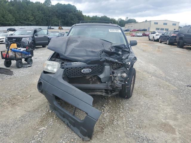 Photo 5 from auction – 2005 FORD ESCAPE XLS with VIN 1FMYU02ZX5KD87750