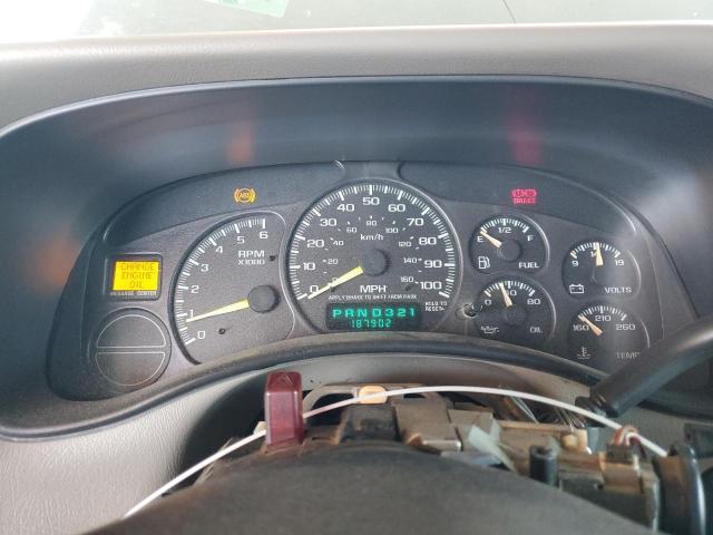 Photo 9 from auction – 2000 CHEVROLET SILVERADO with VIN 2GCEC19T2Y1208705