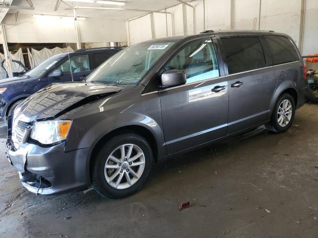 DODGE GRAND CARA 2018 with VIN 2C4RDGCG6JR264800 - Photo from auction