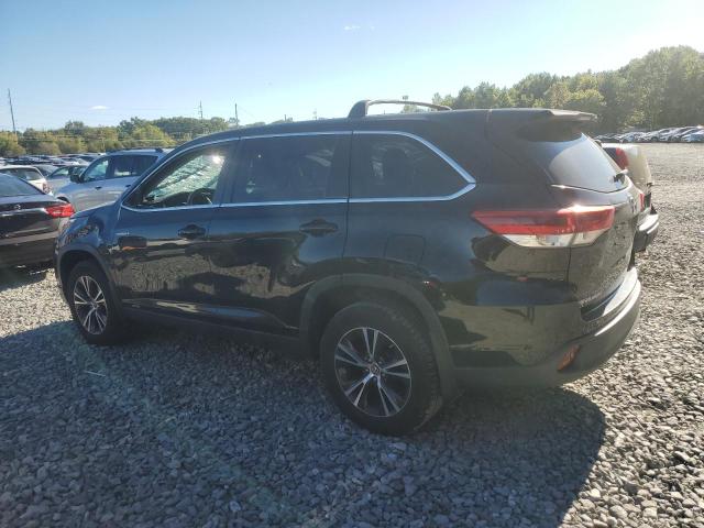 Photo 2 from auction – 2019 TOYOTA HIGHLANDER with VIN 5TDBGRFHXKS057859