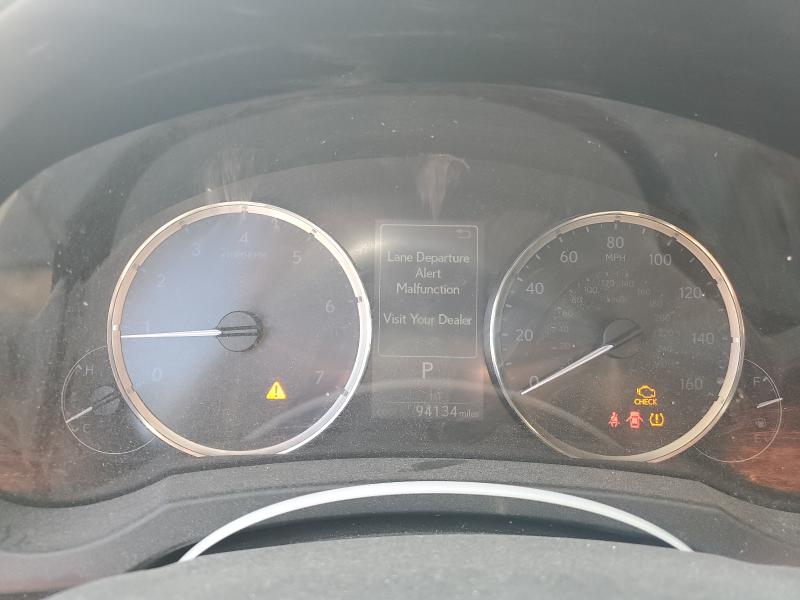 Photo 9 from auction – 2017 LEXUS IS 200T with VIN JTHBA1D20H5042785