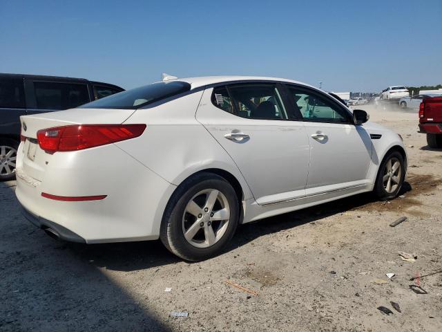 Photo 3 from auction – 2015 KIA OPTIMA LX with VIN KNAGM4A71F5626252