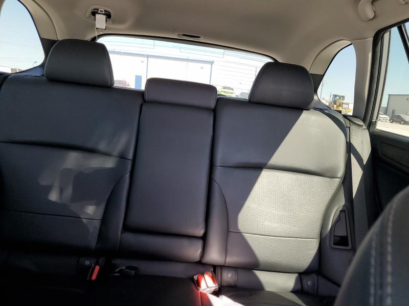Photo 10 from auction – 2017 SUBARU OUTBACK 2. with VIN 4S4BSANC5H3264705