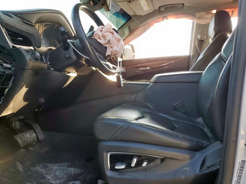 Photo 7 from auction – 2019 CADILLAC ESCALADE L with VIN 1GYS3BKJ2KR409076