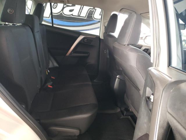 Photo 10 from auction – 2017 TOYOTA RAV4 LE with VIN JTMBFREV1HJ147241