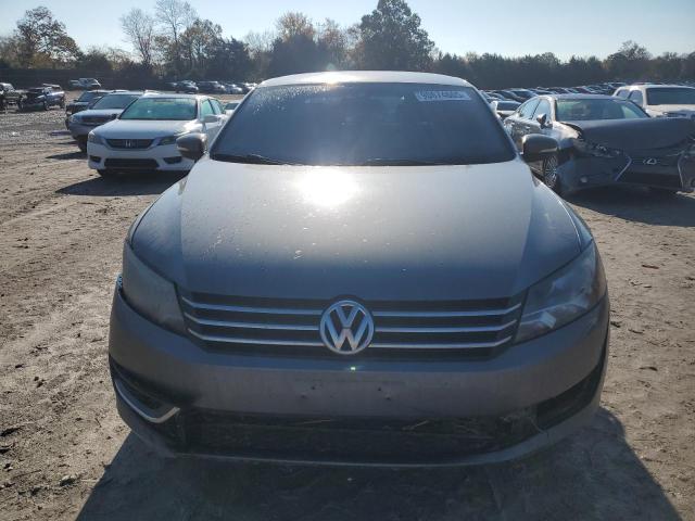 Photo 5 from auction – 2015 VOLKSWAGEN PASSAT with VIN 1VWAT7A30FC078778
