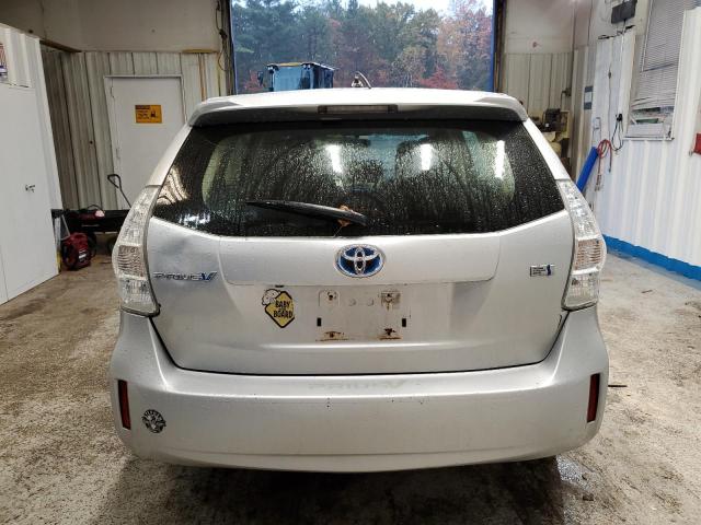 Photo 6 from auction – 2012 TOYOTA PRIUS V with VIN JTDZN3EU7C3132195