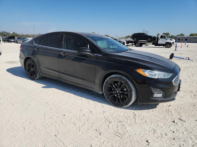 Photo 4 from auction – 2019 FORD FUSION SE with VIN 3FA6P0HD2KR113728
