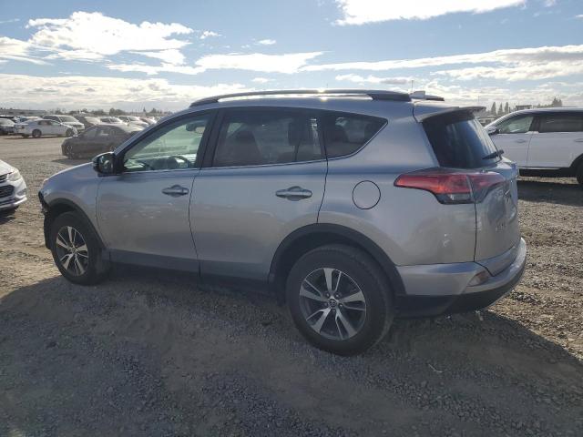 Photo 2 from auction – 2017 TOYOTA RAV4 XLE with VIN 2T3RFREV5HW658578