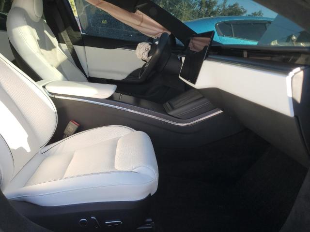 Photo 7 from auction – 2022 TESLA MODEL S with VIN 5YJSA1E61NF467428