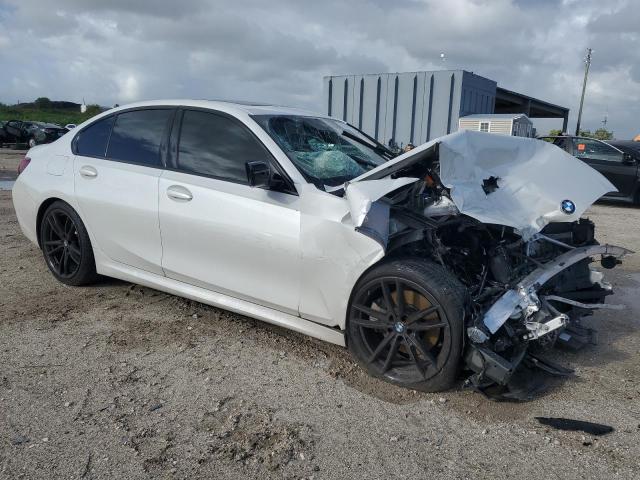 Photo 4 from auction – 2022 BMW 330XI with VIN 3MW5R7J04N8C71947