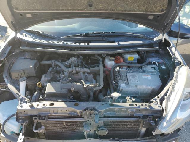 Photo 11 from auction – 2015 TOYOTA PRIUS C with VIN JTDKDTB30F1575546
