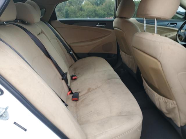 Photo 10 from auction – 2011 HYUNDAI SONATA GLS with VIN 5NPEB4AC7BH213243