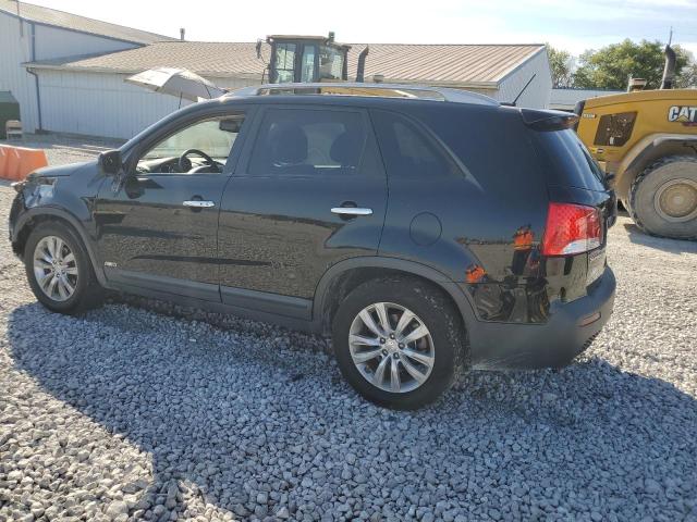 Photo 2 from auction – 2011 KIA SORENTO EX with VIN 5XYKUDA26BG105160