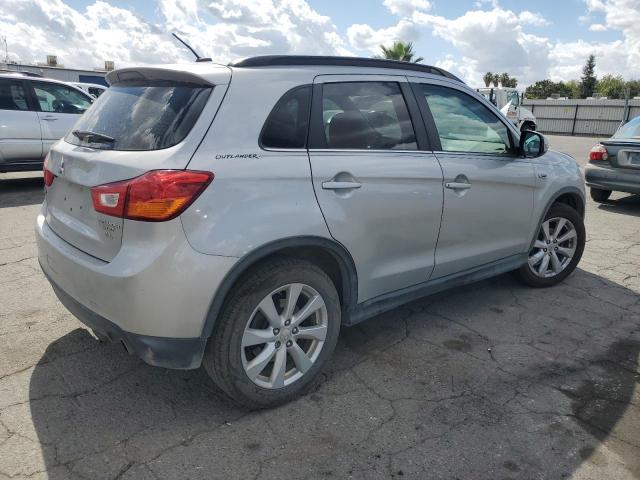 Photo 3 from auction – 2015 MITSUBISHI OUTLANDER with VIN 4A4AP4AW0FE032378