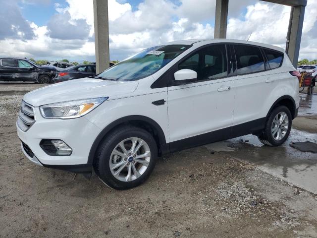 FORD ESCAPE SE 2019 with VIN 1FMCU0GD6KUC20521 - Photo from auction