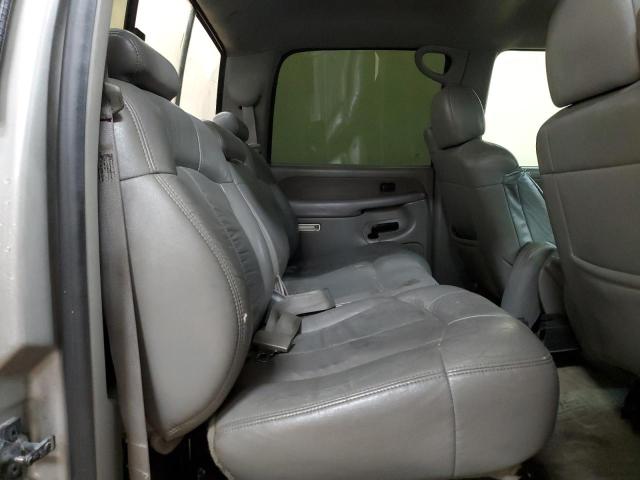Photo 10 from auction – 2002 CHEVROLET SILVERADO with VIN 1GCGK13U82F216997