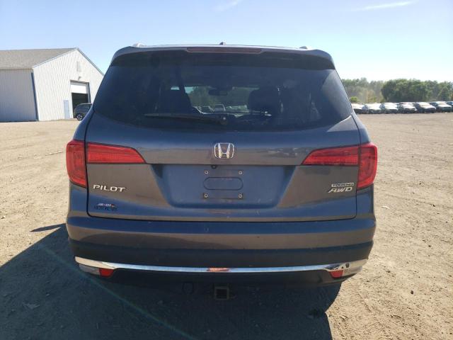 Photo 6 from auction – 2017 HONDA PILOT TOURING with VIN 5FNYF6H95HB054723