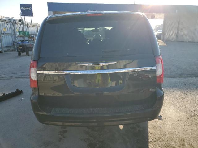 Photo 6 from auction – 2016 CHRYSLER TOWN & COU with VIN 2C4RC1HGXGR121771