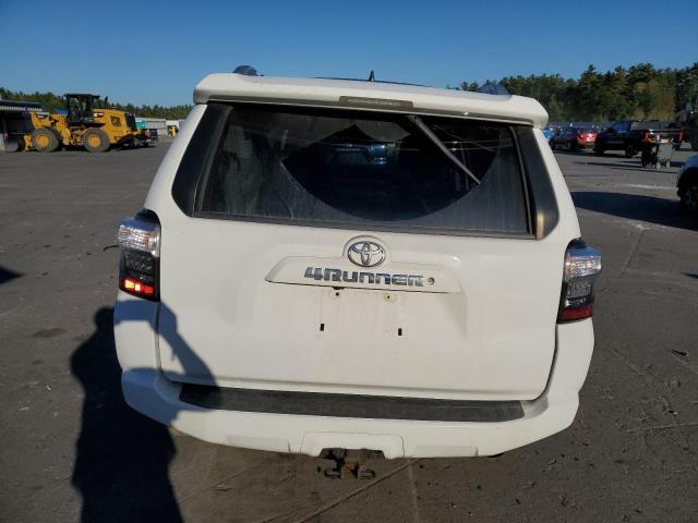 Photo 6 from auction – 2015 TOYOTA 4RUNNER SR with VIN JTEBU5JR3F5272511