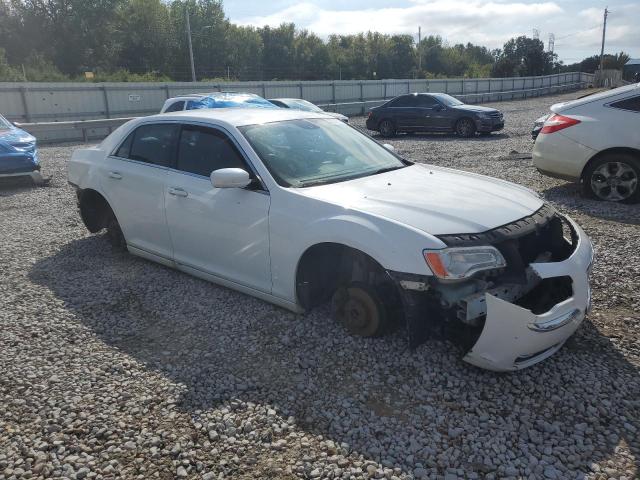 Photo 4 from auction – 2014 CHRYSLER 300 with VIN 2C3CCAAG3EH243797