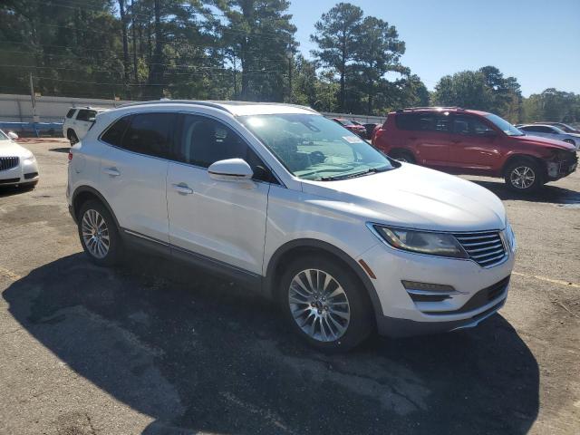 Photo 4 from auction – 2016 LINCOLN MKC RESERV with VIN 5LMCJ3C90GUJ14923
