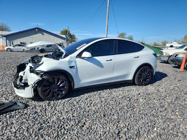TESLA MODEL Y 2022 with VIN 7SAYGDEF3NF493719 - Photo from auction