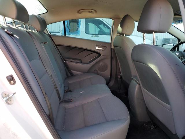 Photo 10 from auction – 2017 KIA FORTE LX with VIN 3KPFL4A78HE123018