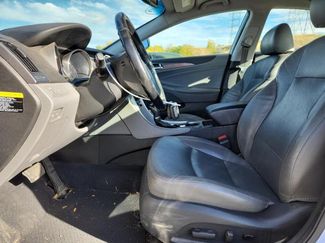 Photo 7 from auction – 2013 HYUNDAI SONATA HYB with VIN KMHEC4A42DA094478
