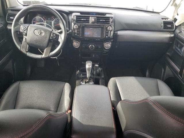 Photo 8 from auction – 2019 TOYOTA 4RUNNER SR with VIN JTEBU5JR1K5656524