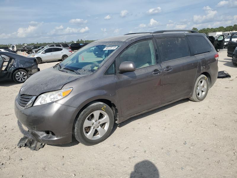TOYOTA SIENNA LE 2014 with VIN 5TDKK3DC4ES440400 - Photo from auction