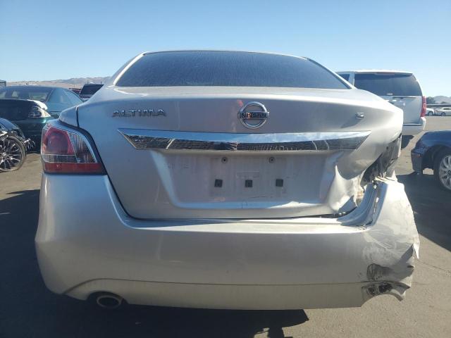 Photo 6 from auction – 2015 NISSAN ALTIMA 2.5 with VIN 1N4AL3AP2FN324593