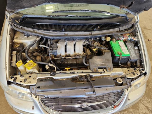 Photo 12 from auction – 2000 CHRYSLER TOWN & COUNTRY with VIN 1C4GP44G9YB794635