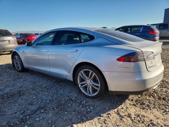 Photo 2 from auction – 2013 TESLA MODEL S with VIN 5YJSA1AG2DFP09401