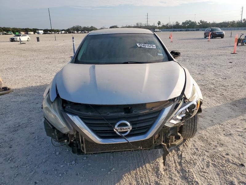 Photo 5 from auction – 2016 NISSAN ALTIMA 2.5 with VIN 1N4AL3AP6GN353855