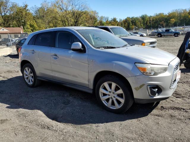 Photo 4 from auction – 2013 MITSUBISHI OUTLANDER with VIN 4A4AR4AU7DE013882