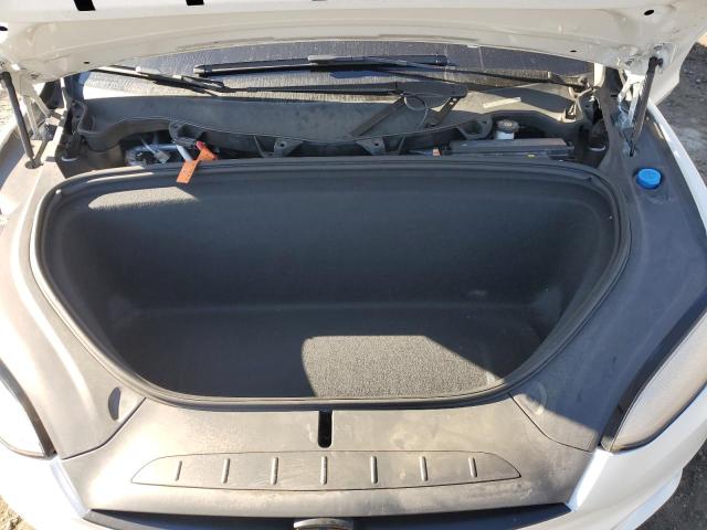 Photo 11 from auction – 2017 TESLA MODEL X with VIN 5YJXCAE24HF065503