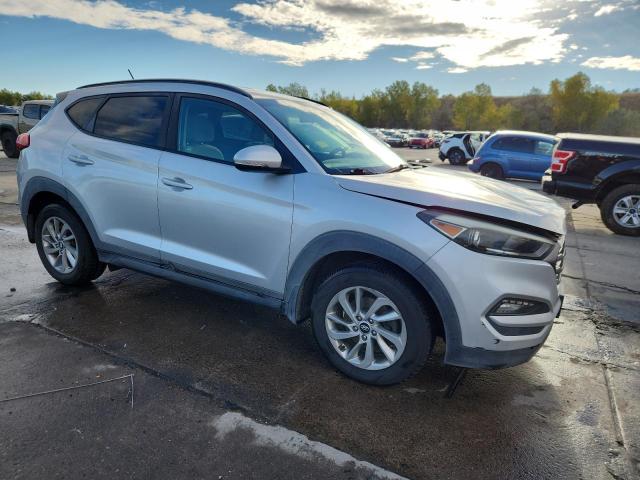Photo 4 from auction – 2016 HYUNDAI TUCSON LIM with VIN KM8J33A26GU152151