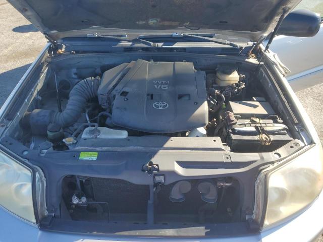 Photo 11 from auction – 2004 TOYOTA 4RUNNER SR with VIN JTEBU14R448012697