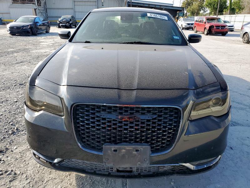 Photo 5 from auction – 2018 CHRYSLER 300 S with VIN 2C3CCAGG7JH321192