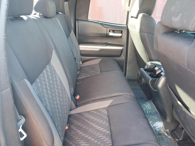 Photo 10 from auction – 2018 TOYOTA TUNDRA DOU with VIN 5TFRY5F17JX238076