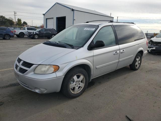 DODGE GRAND CARA 2007 with VIN 2D4GP44L87R117981 - Photo from auction
