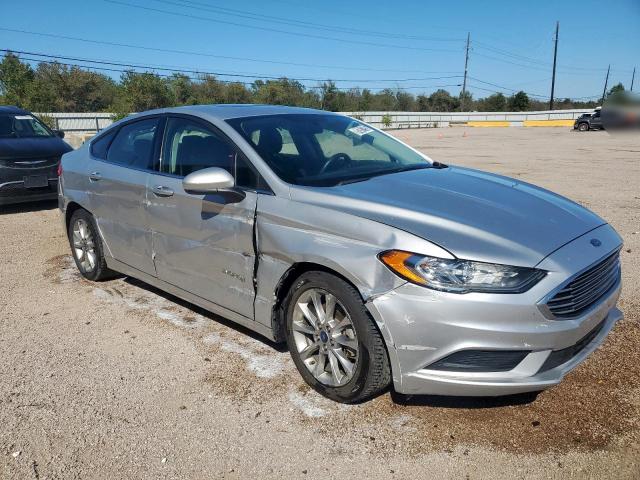 Photo 4 from auction – 2017 FORD FUSION SE with VIN 3FA6P0LU3HR285542