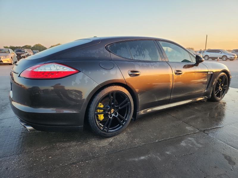 Photo 3 from auction – 2011 PORSCHE PANAMERA S with VIN WP0AB2A7XBL062769