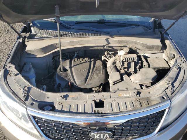 Photo 12 from auction – 2015 KIA SORENTO with VIN 5XYKTCA67FG560332