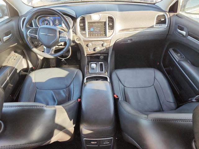 Photo 8 from auction – 2015 CHRYSLER 300 LIMITE with VIN 2C3CCAAG8FH864468