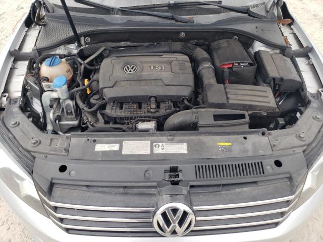 Photo 11 from auction – 2015 VOLKSWAGEN PASSAT SE with VIN 1VWBS7A34FC021619