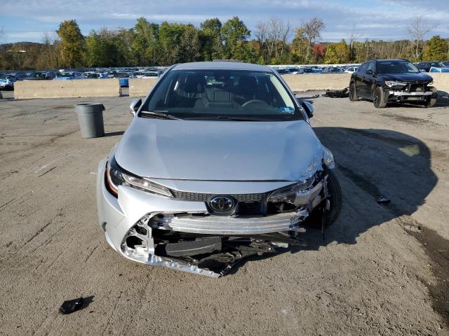 Photo 5 from auction – 2020 TOYOTA COROLLA LE with VIN JTDEPRAE7LJ093372